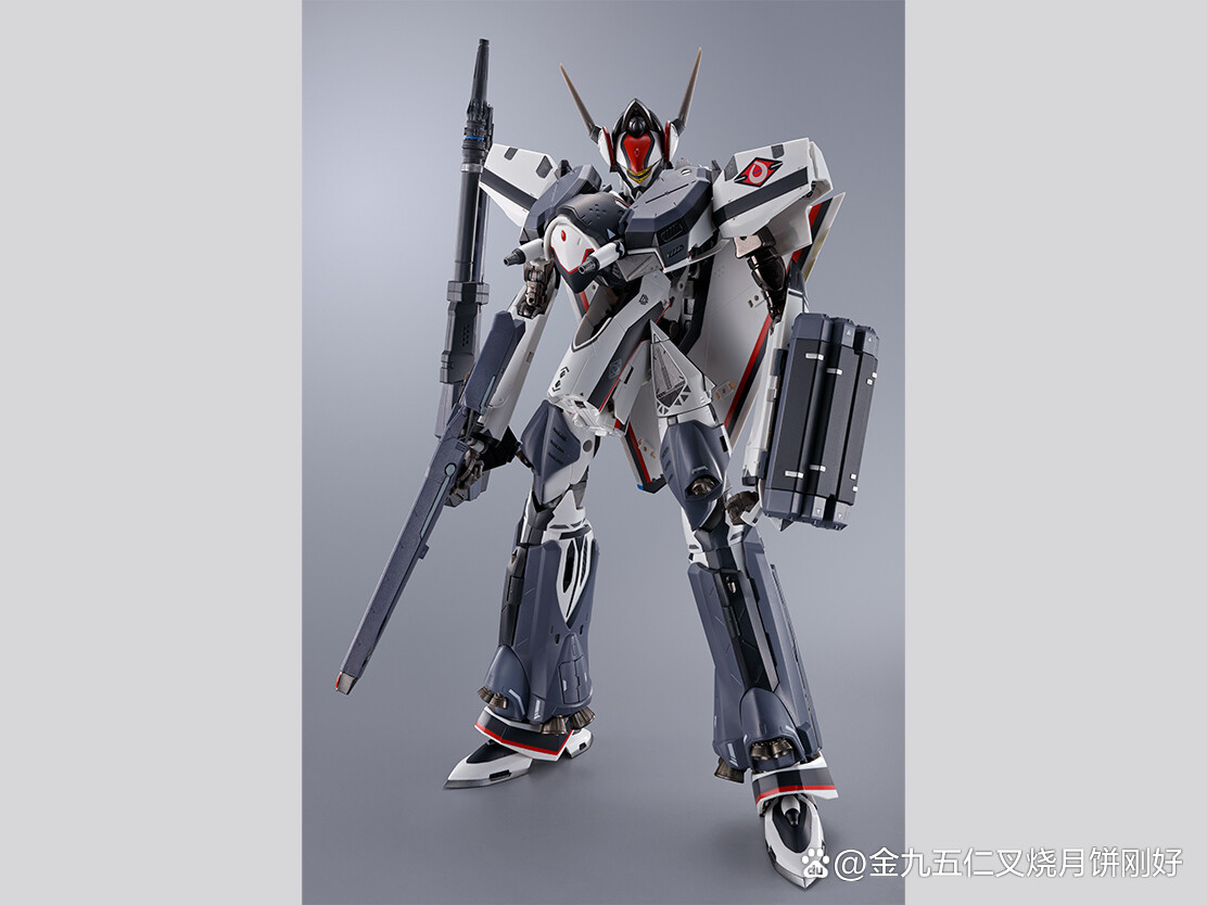 新变形战机_战机变形的动画片_变形战机爆发