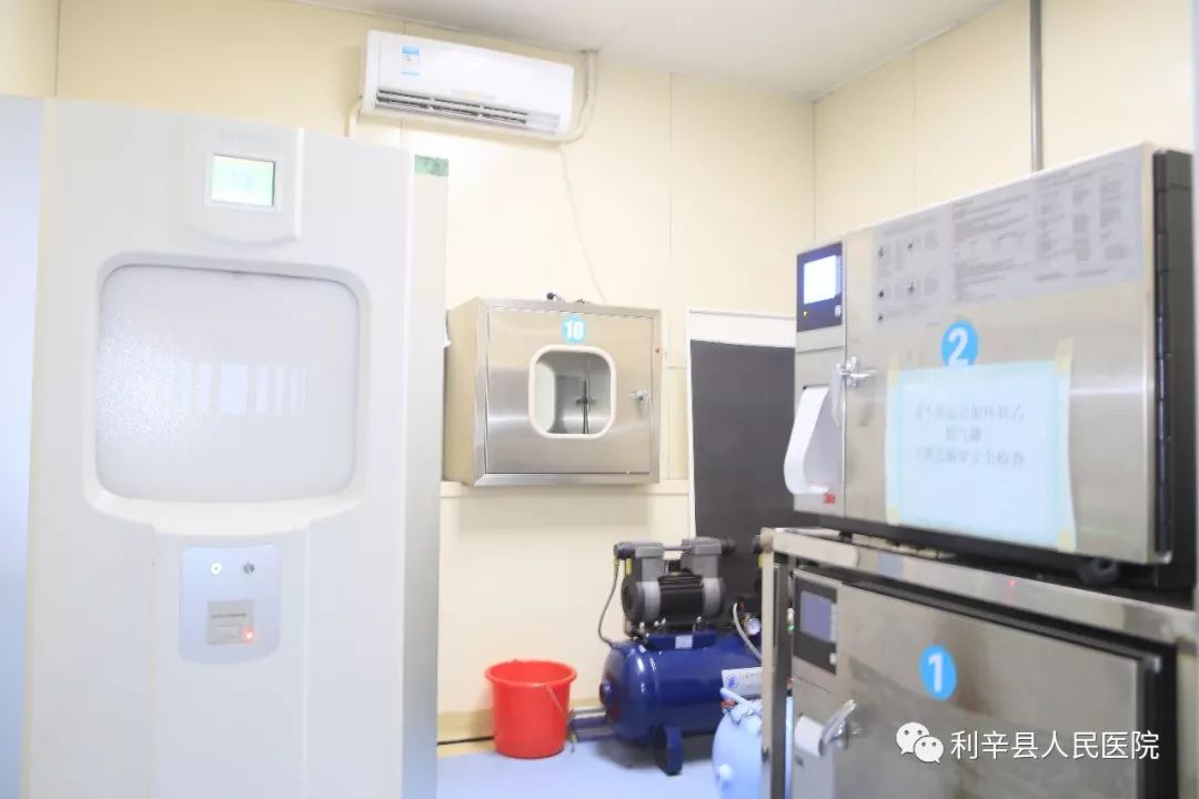 圣光的正义幻化_圣光的正义是毕业武器吗_圣光的正义多少g