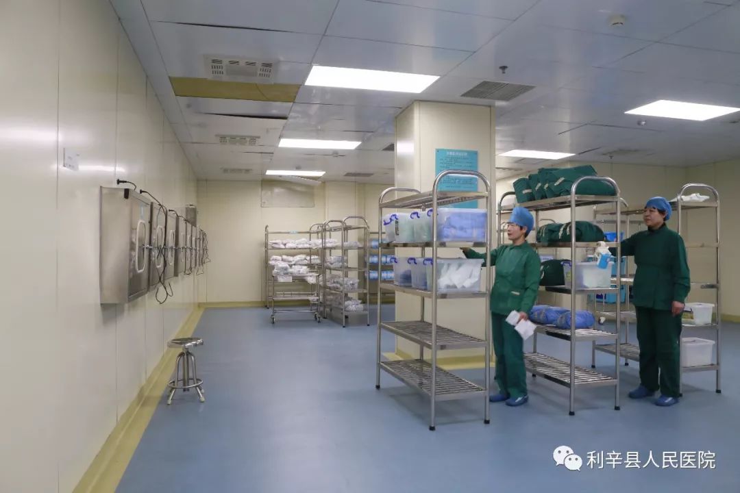 圣光的正义是毕业武器吗_圣光的正义幻化_圣光的正义多少g