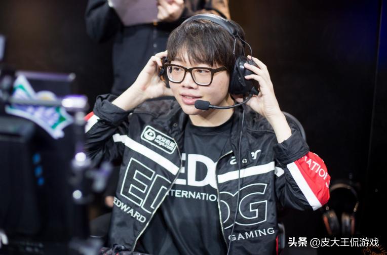 faker职业生涯回顾_lol历任s冠军_英雄联盟S3-S11赛季冠军中单