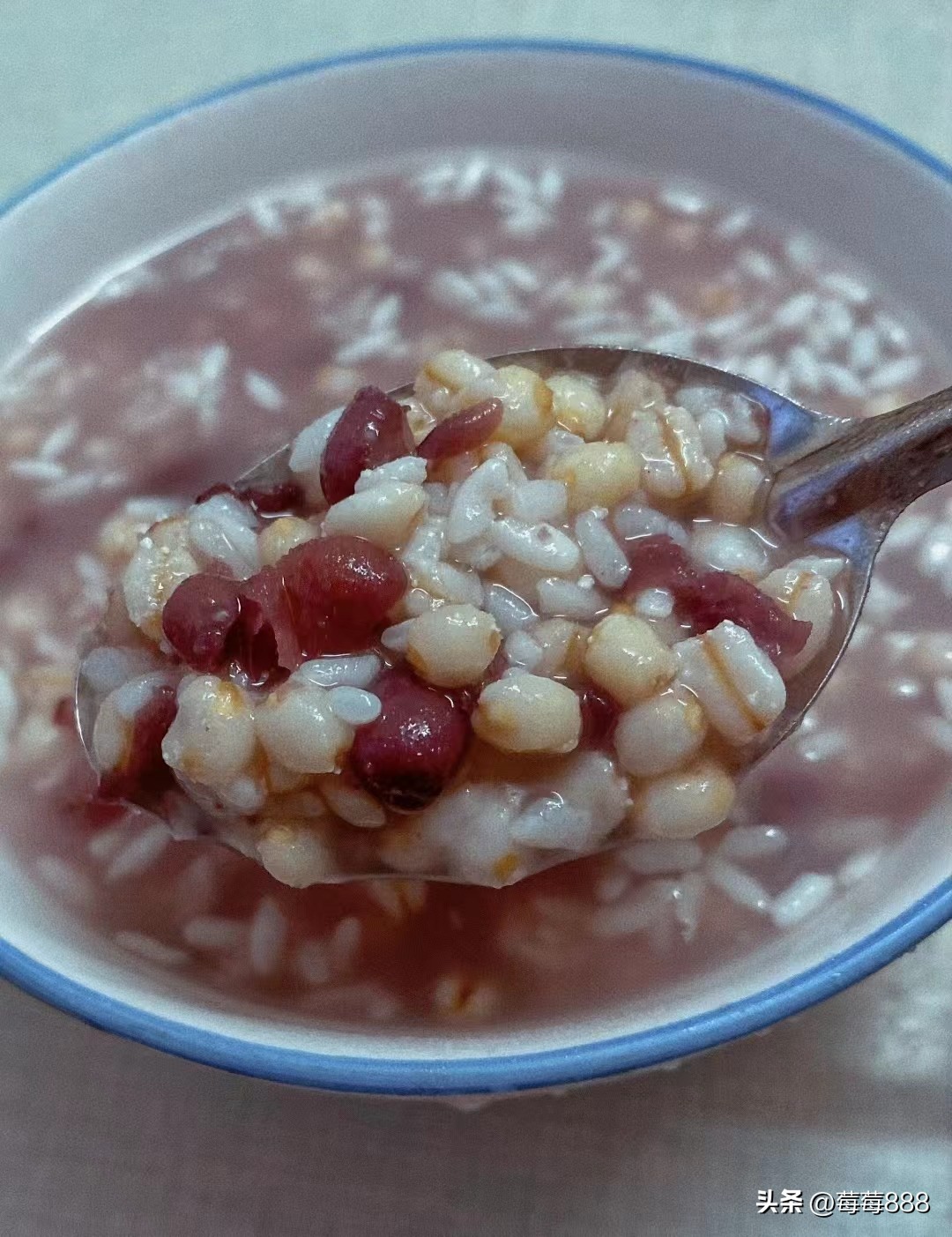安徽小刀面_安徽芜湖美食_虾籽面特色